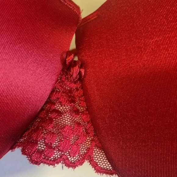 Cacique Red Lace Underwire Bra - Picture 4 of 7